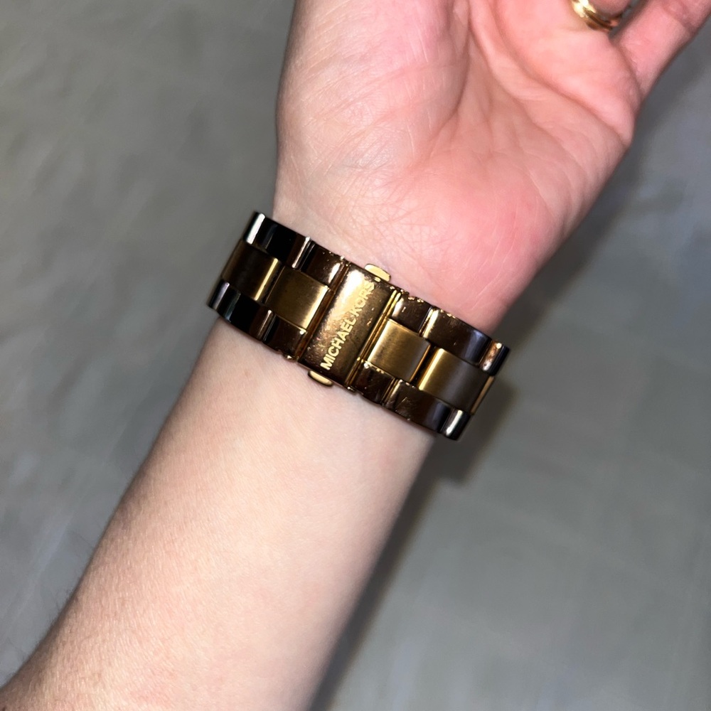 Michael Kors Watch - Picture 8 of 8